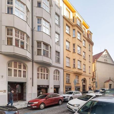 Luxury Apartment On Old Town Square Praha Exteriér fotografie